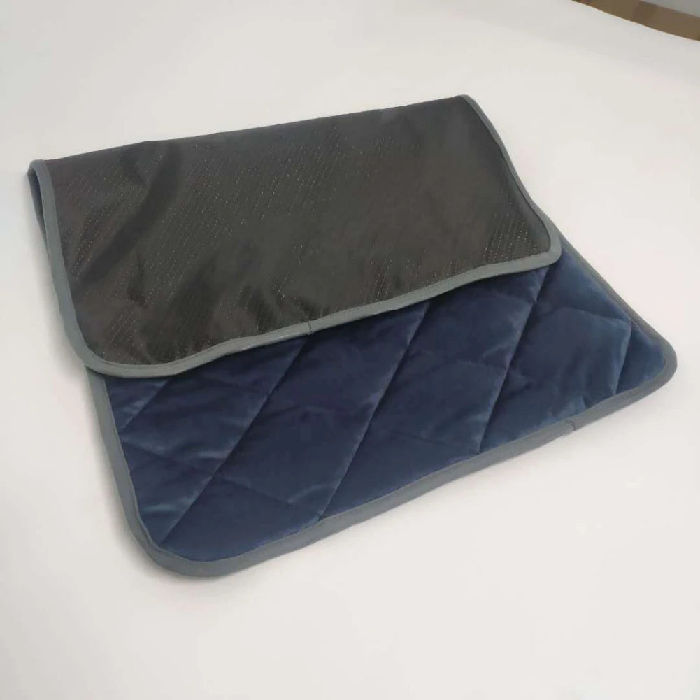 Washable Dog Pet Mat Winter Warming Bed Pad- Self-Warming Thermal Mat -for Dogs Car Seat Cover Anti-Slip bedding Pad